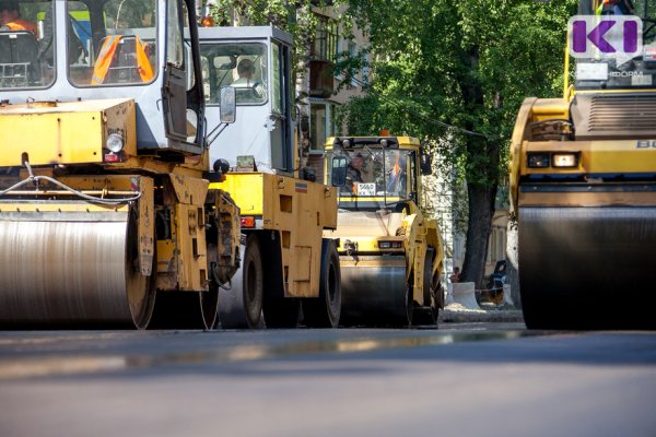 Угнавший каток и врезавшийся на нем в столб житель Ухты выслушал приговор