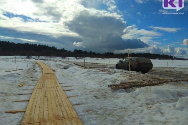 Жителей заречных поселков Сыктывкара предупреждают о скором закрытии переправ