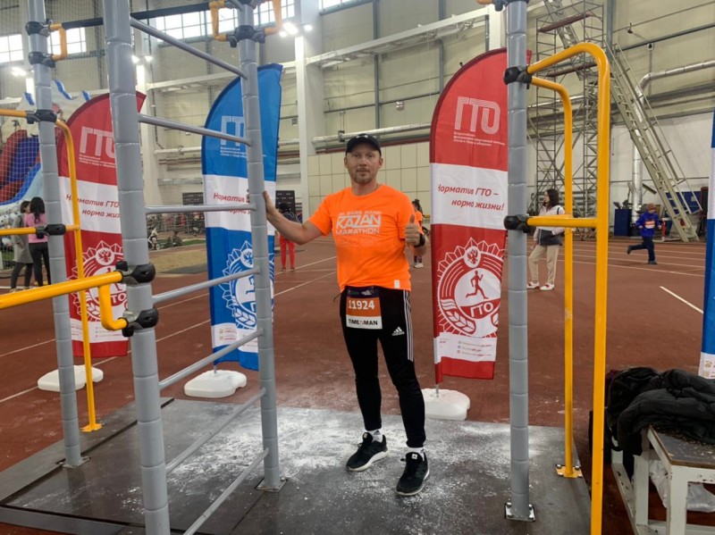 Общественник Андрей Юркин пробежал марафон в честь ветеранов Великой Отечественной войны