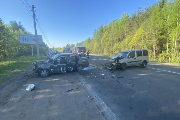 На месте смертельного ДТП под Сыктывкаром образовалась пробка