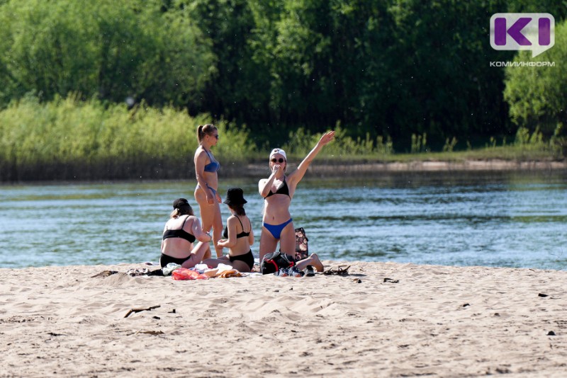 Водолазы СПАС-Коми очистили дно на сыктывкарском пляже в Кируле