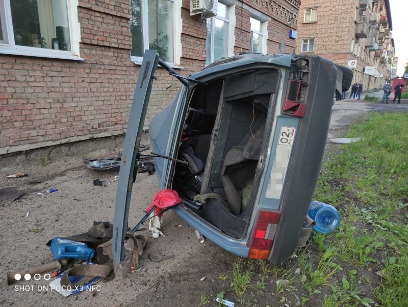 В Инте в результате ДТП погиб водитель "девятки"