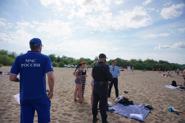 В Сыктывкаре отдыхающим напомнили о мерах безопасности на воде