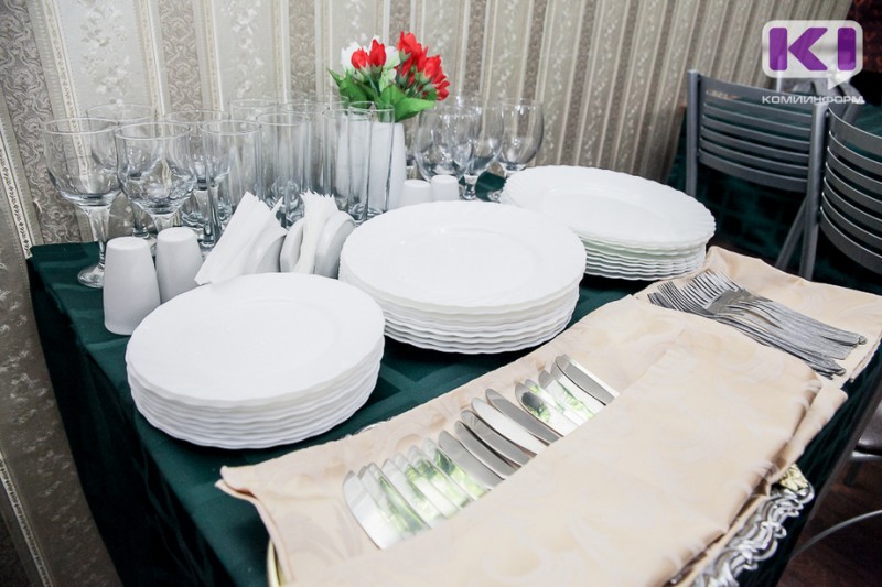 Общественники предложили обязать рестораны подавать уменьшенные порции

