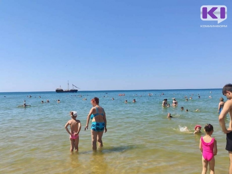 Туроператоры назвали топ дешевых направлений для отдыха с детьми в августе