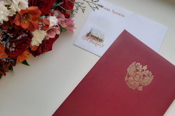 Жительницу Сыктывкара поздравили со 100-летием от имени президента России