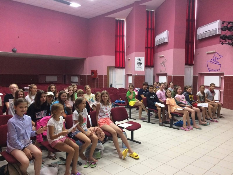 Детей из "Черноморской зорьки" эвакуируют в случае ухудшения ситуации - Минобраз Коми 