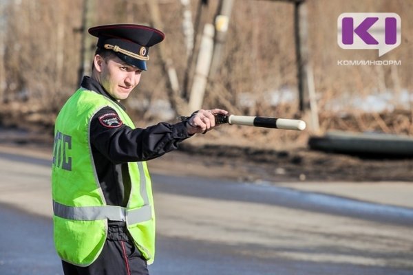 В Коми водитель КамАЗа из Башкортостана пытался откупиться от автоинспектора за 250 рублей