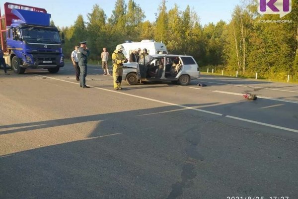 В Прилузье при столкновении с лесовозом погибла женщина 