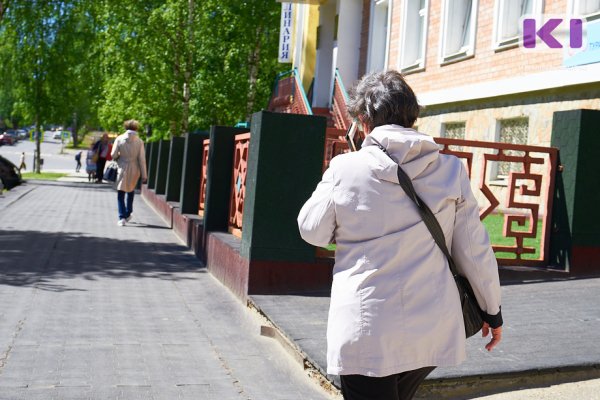 Сыктывкарка поверила лжеполицейским и лишилась 700 тыс. рублей