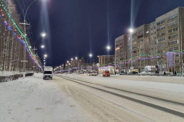 В Ухте зажглась новогодняя иллюминация