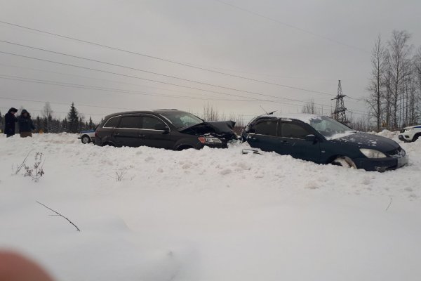 Под Сосногорском неопытная девушка-водитель Mitsubishi спровоцировала ДТП