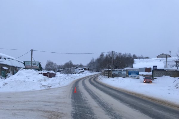 В Сыктывкаре 19-летняя девушка попала под колеса Chevrolet Aveo