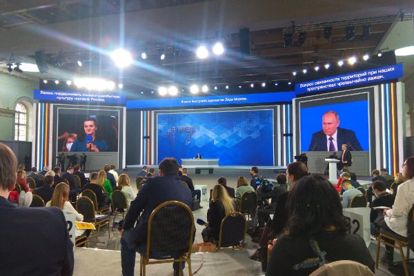 Владимир Путин ответил на вопрос журналиста из Коми о переселении северян

