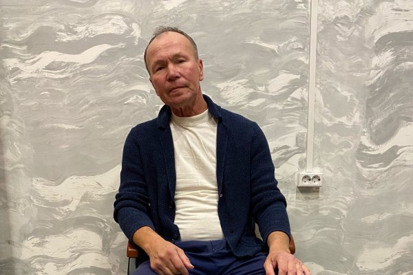 Коми американец обосновался на ж/д вокзале в Сыктывкаре