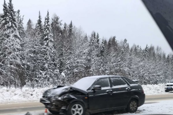 На трассе в Эжву произошла тройная авария