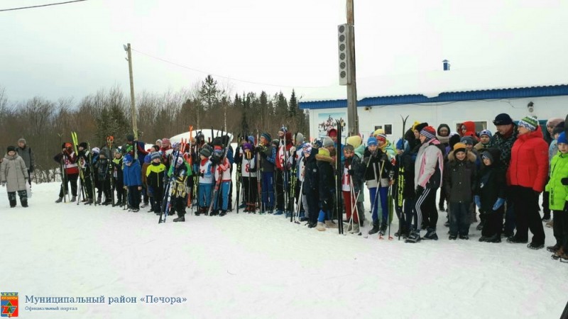 В Печоре прошли соревнования по лыжным гонкам и баскетболу 