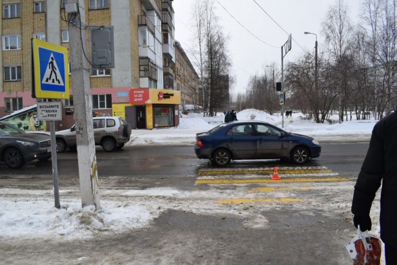 В Ухте водитель сбил женщину на пешеходном переходе