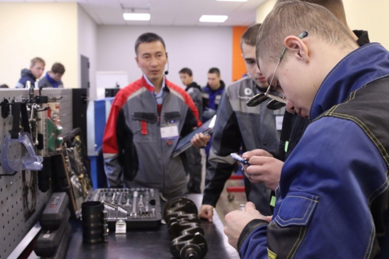 Лучшие преподаватели СПО Коми соревнуются за звание "Мастер года"