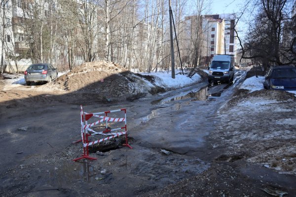 Народный фронт просит мэрию Сыктывкара привести в порядок городские и дачные дороги 