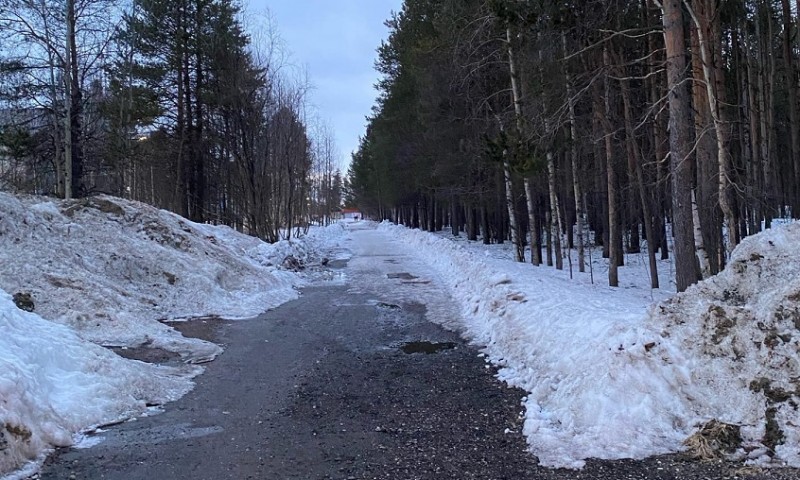 Решаем вместе: после обращения жителей Печоры в городе почистили тротуары