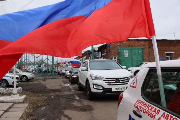 В интинском автопробеге, посвященном Дню Победы, приняли участие старожилы округа
