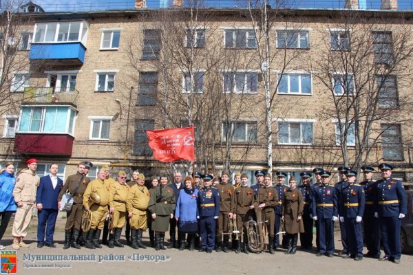 В Печоре для ветеранов провели персональные парады