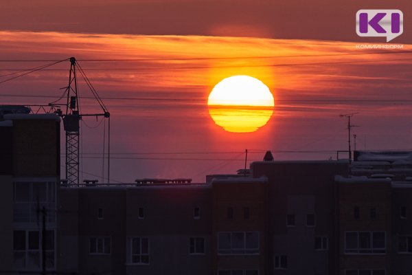 Жители Сыктывкара жалуются на смог и неприятный запах 