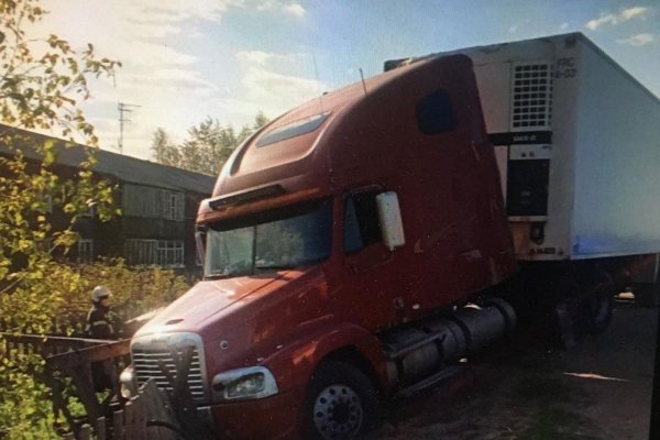 В Сыктывкаре водитель погиб под собственным грузовиком