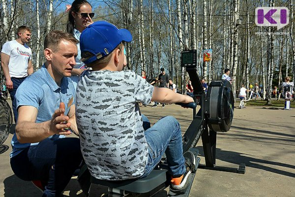 Лето в Сыктывкаре: для юных жителей города открыты досуговые площадки по всему городу