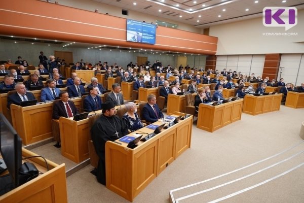 Жители Донецкой и Луганской народных республик не должны себя чувствовать брошенными - Елена Иванова