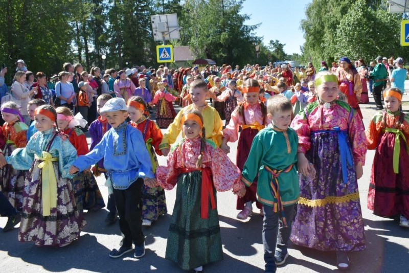 В Ижме большое народное гулянье открыли Малым Лудом