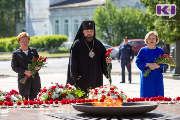 Архиепископ Питирим призвал сплотиться вокруг российского руководства и армии