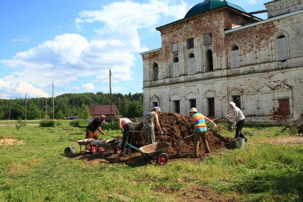 Жителей Коми приглашают потрудиться во славу Божию