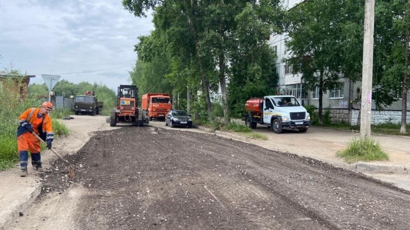 В Сыктывкаре приступили к реконструкции улицы-дублера Октябрьского проспекта