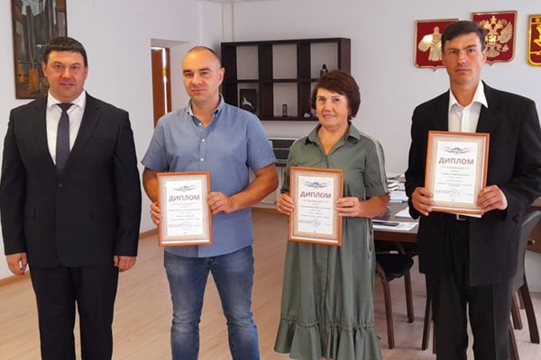 Мэр Воркуты Ярослав Шапошников наградил лидеров конкурса 