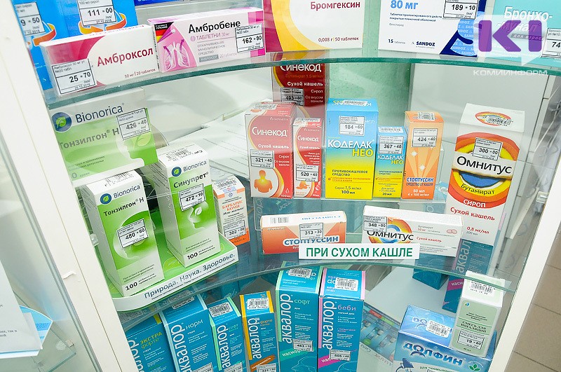 В РФ могут ужесточить продажу медпрепаратов со спиртом и аналогами

