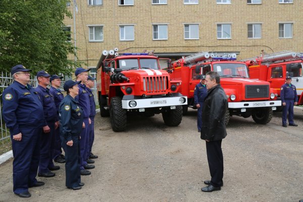 Новая пожарная спецтехника встала на боевое дежурство в Коми