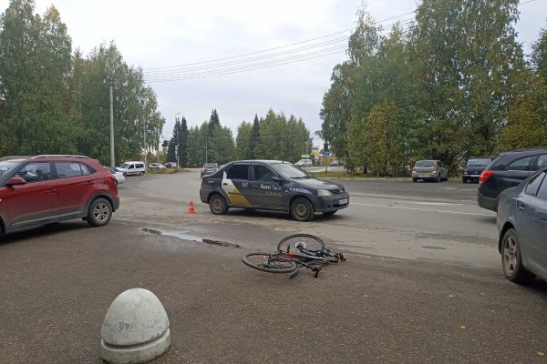 В Сыктывкаре под колеса попали велосипедист и пешеход