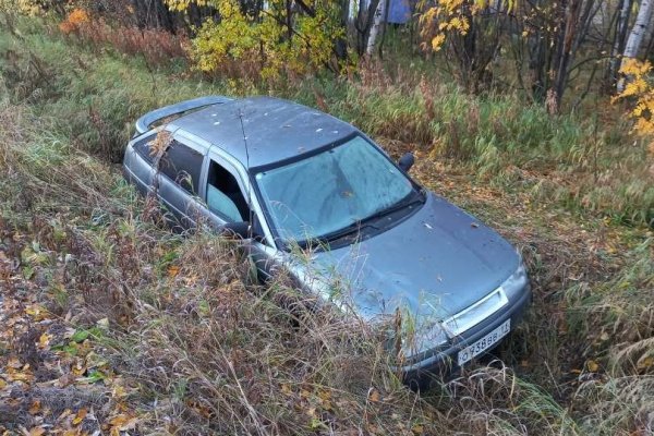 В Инте водитель сбежал с места ДТП, бросив пострадавшего пассажира