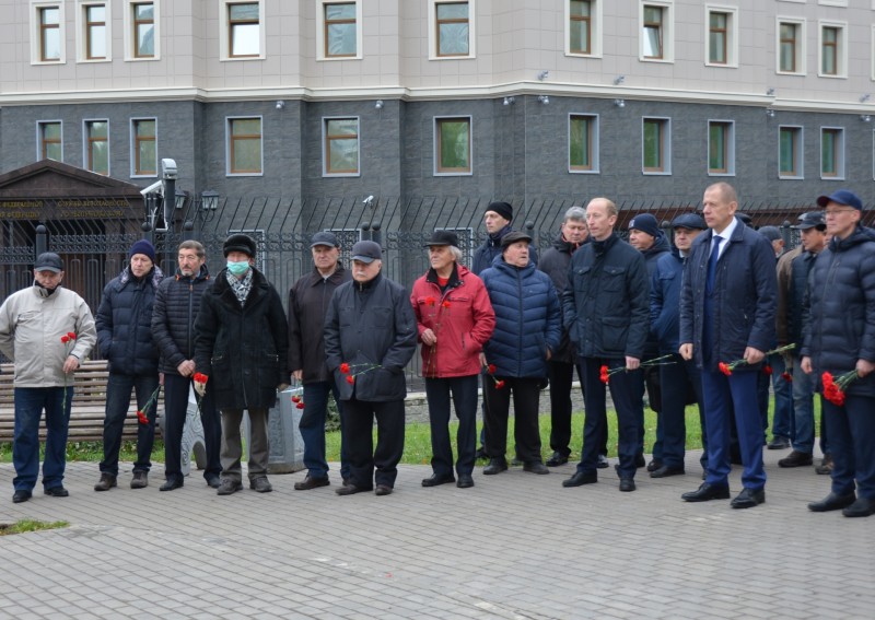 В Сыктывкаре почтили память Героя России подполковника ФСБ Александра Алексеева