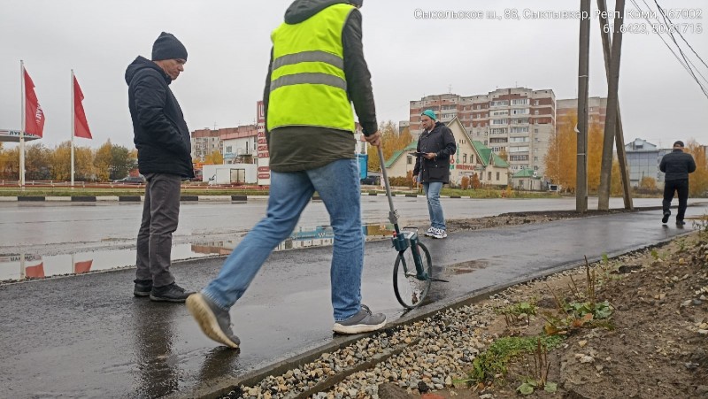 В Сыктывкаре ведется приёмка работ по итогам дорожной кампании