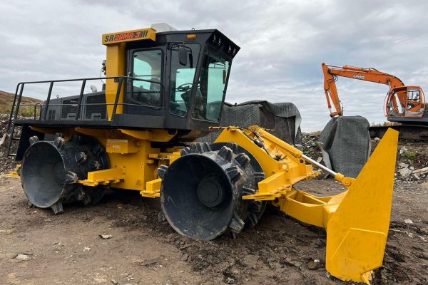 На сыктывкарском полигоне в местечке Дырнос начала работать новая спецтехника

