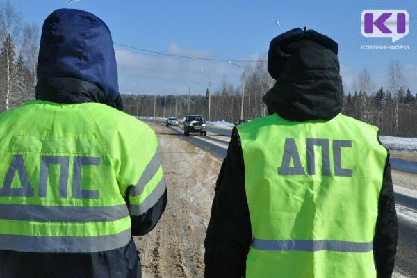 В Троицко-Печорском районе пешеход пытался дать взятку сотруднику ГИБДД