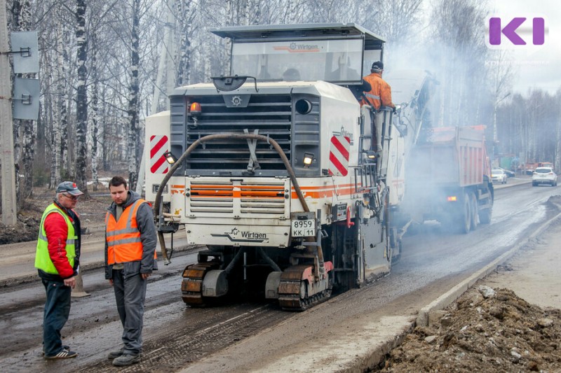 В Сыктывкаре перекрыли движение на оживленной улице