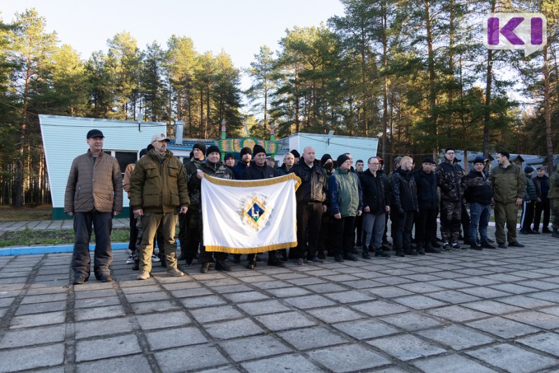 В эфирах радиостанций Коми прозвучали песни в поддержку участников СВО