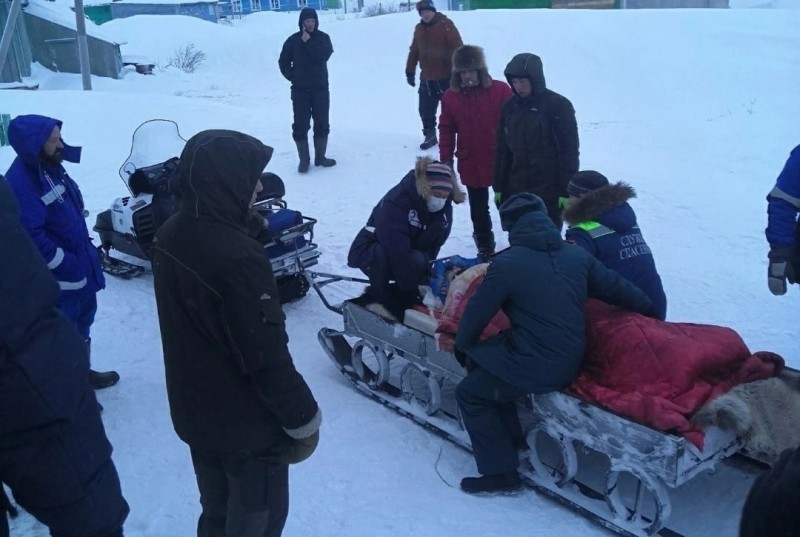 Воркутинца, тушившего упавший в НАО самолет, представят к ведомственной награде МЧС России