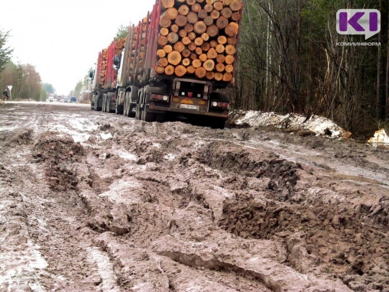 В Коми ограничат движение большегрузов на дорогах регионального и межмуниципального сообщения