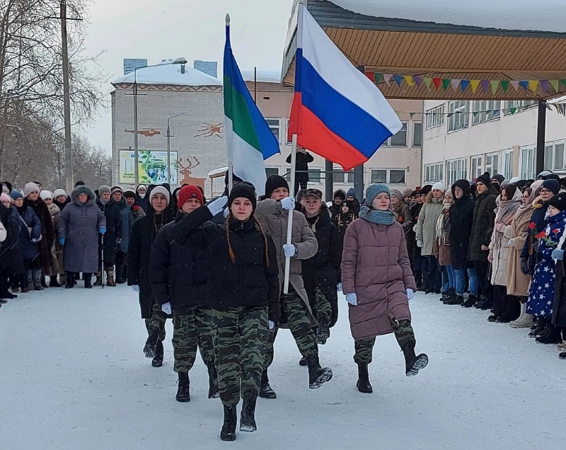 Жители Усть-Вымского района собрались на митинг в честь Дня защитника Отечества  