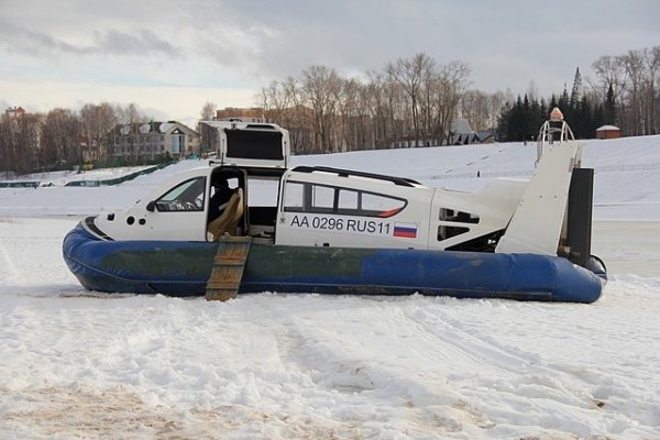 Суда на воздушной подушке готовы к работе в Сыктывкаре